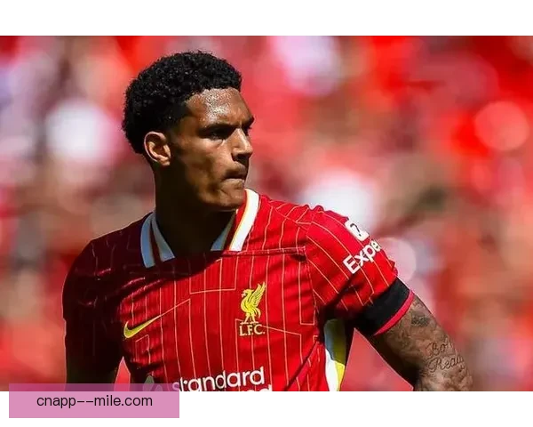 宽萨逐渐崭露头角成为利物浦主力轮换成员展现出强大潜力