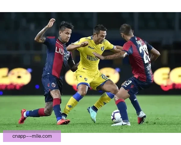 洛博特卡意甲客场精准直塞助攻展现个人技艺引领队伍攻势